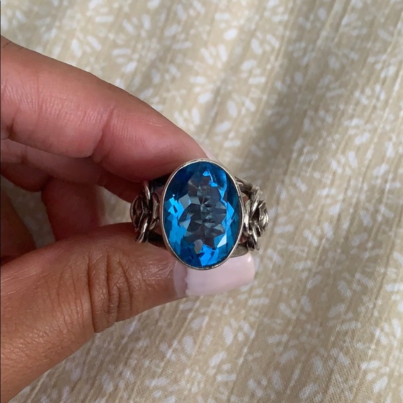 BLUE TOPAZ RING - Picture 4 of 5